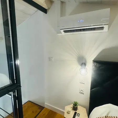 Loft Cocon Climatise - Imprenable Vue Sur Le Chateau Comtal *